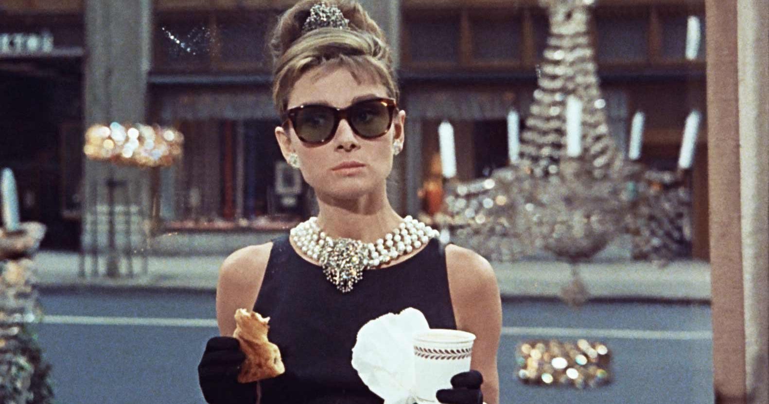 audrey hepburn breakfast at tiffany's diamond necklace