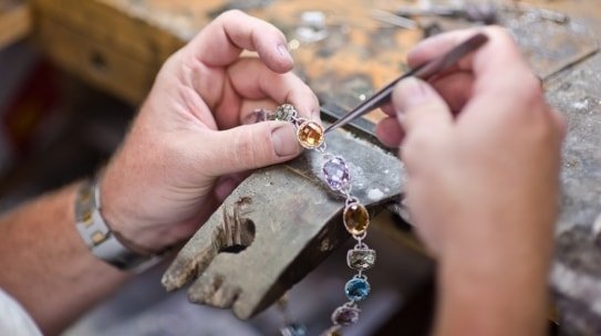 What to Do When Your Fine Jewelry Breaks or Gets Damaged