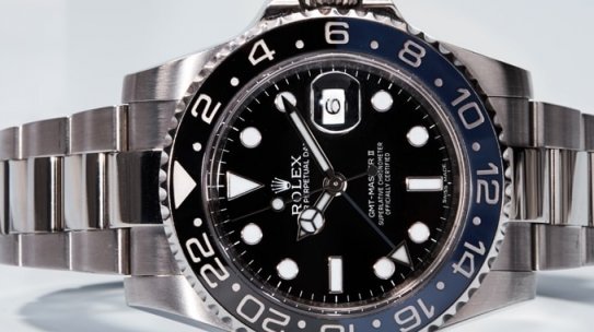 The Difference Between the Rolex GMT-Master and GMT-Master II