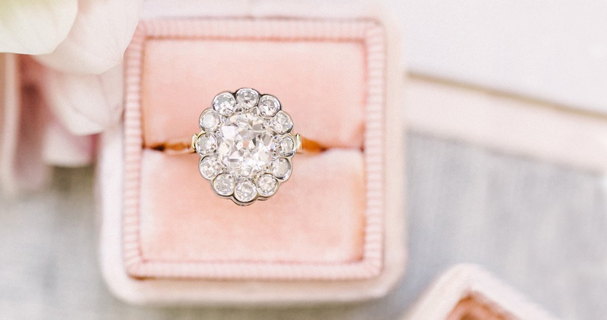 Buying used on sale engagement ring