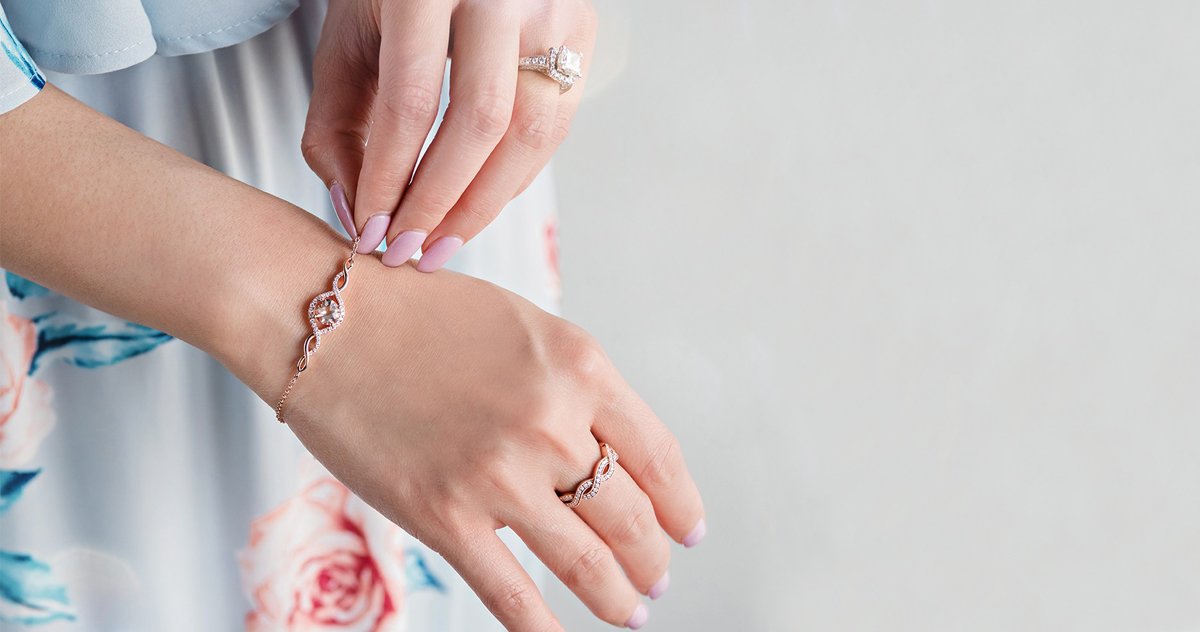 7 Colorful Gemstones to Brighten Up Your Spring Wardrobe