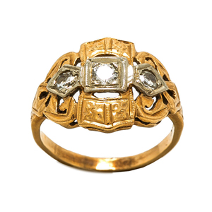 gold-diamond-pinky-ring