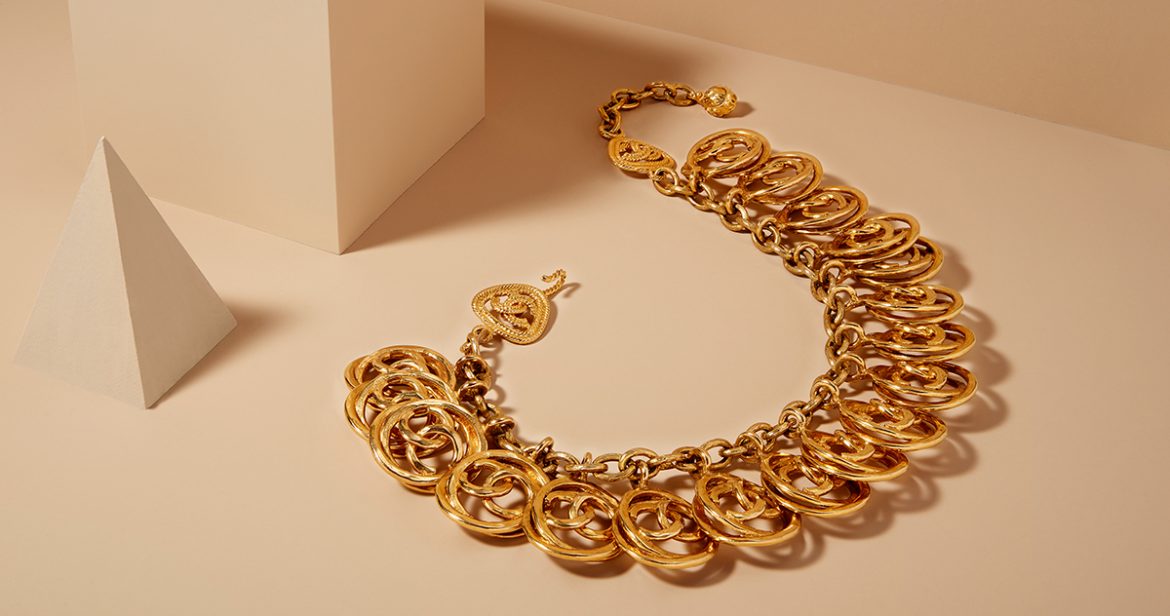 Fashion Jewelry vs Fine Jewelry: Understanding the Difference