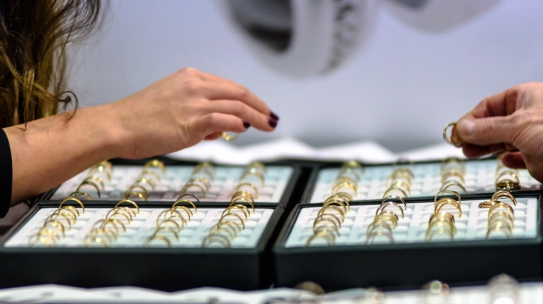 Why You Shouldn’t Spend 3 Months’ Salary on an Engagement Ring