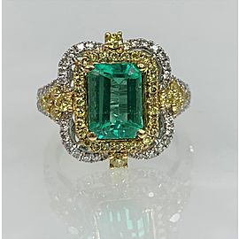 18K White Gold Emerald Cut Emerald White and Yellow Diamond Ring