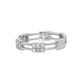 18k White Gold and Diamond Ring