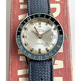 Vintage Zodiac Aerospace GMT Automatic Blue and Black Bezel Silver Dial Watch