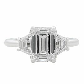 True 18K White Gold Emerald & Trapezoid Three Stone Diamond Engagement Ring 2.30ct