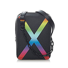 Louis Vuitton Taiga Rainbow Danube