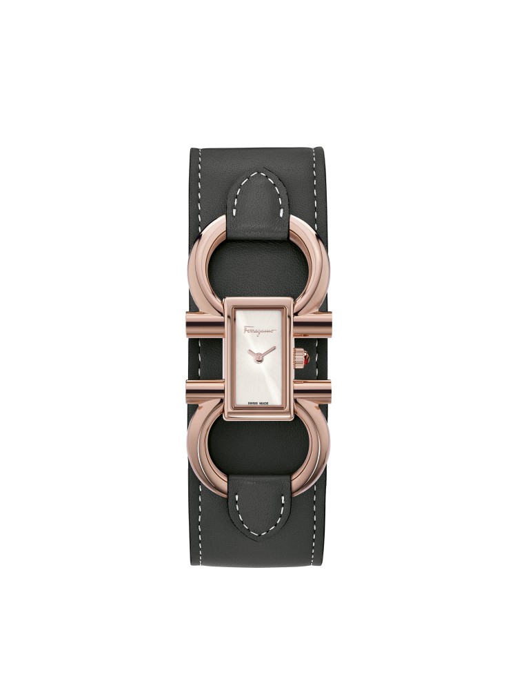 Ferragamo White 13 x 23mm 