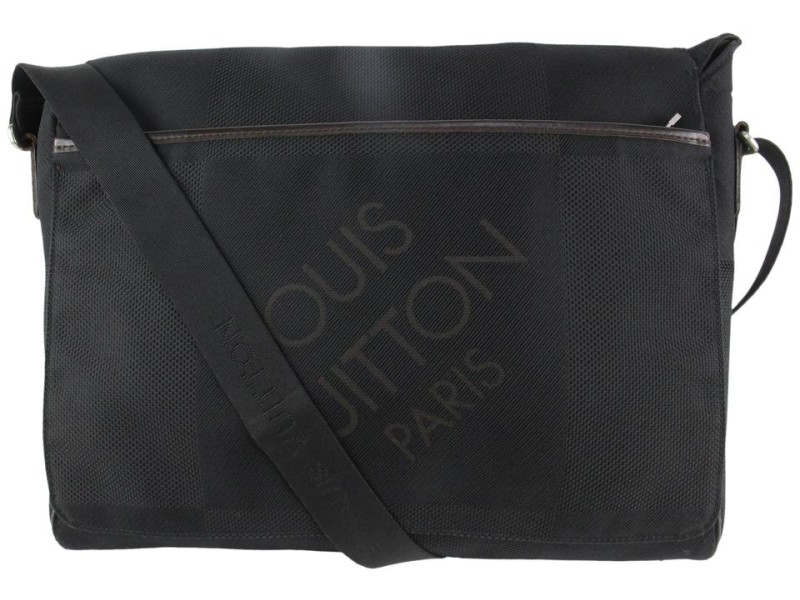 Louis vuitton laptop messenger bag outlet