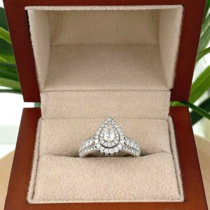 Pear shaped vera wang ring on sale