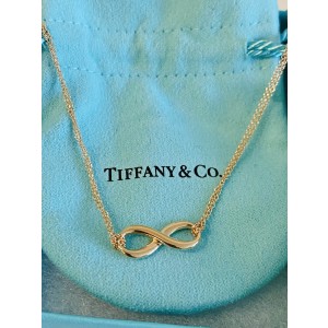 Tiffany infinity scungy necklace rose gold