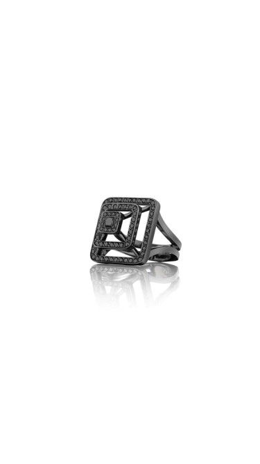 Piece Pyramid Black Diamond Ring