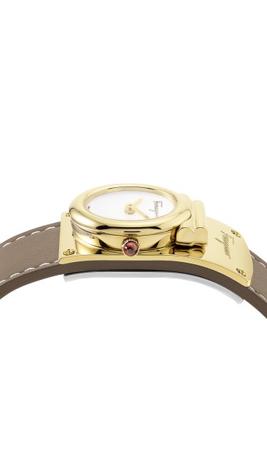 Ferragamo White 23 X 39mm