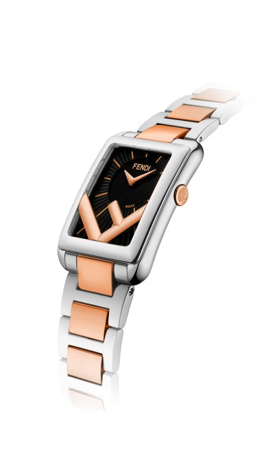 Fendi Timepieces Black 22.5 x 32 mm F107030602