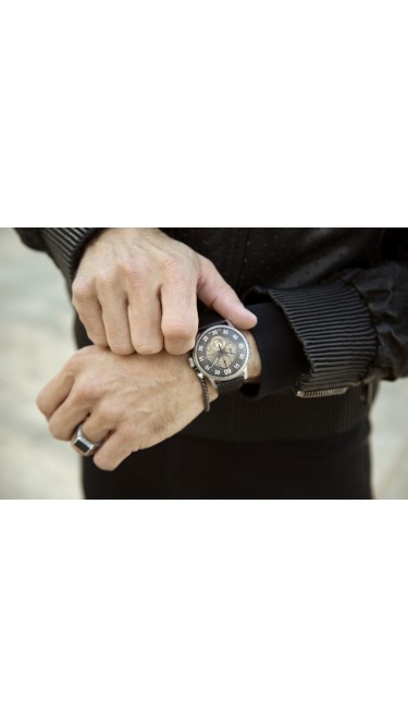 Teslar Black 44 mm WTTP00319