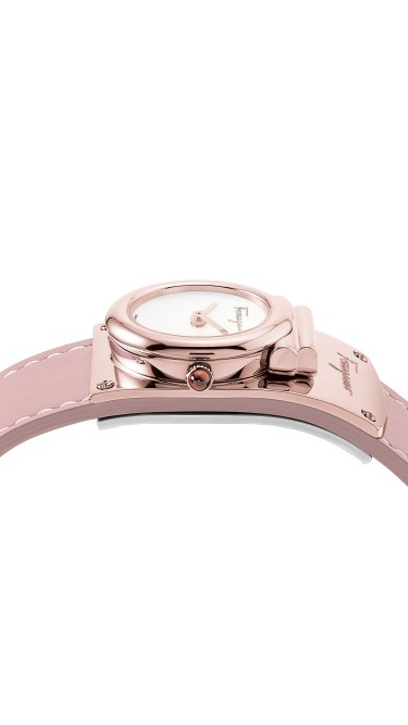 Ferragamo White 23 X 39mm
