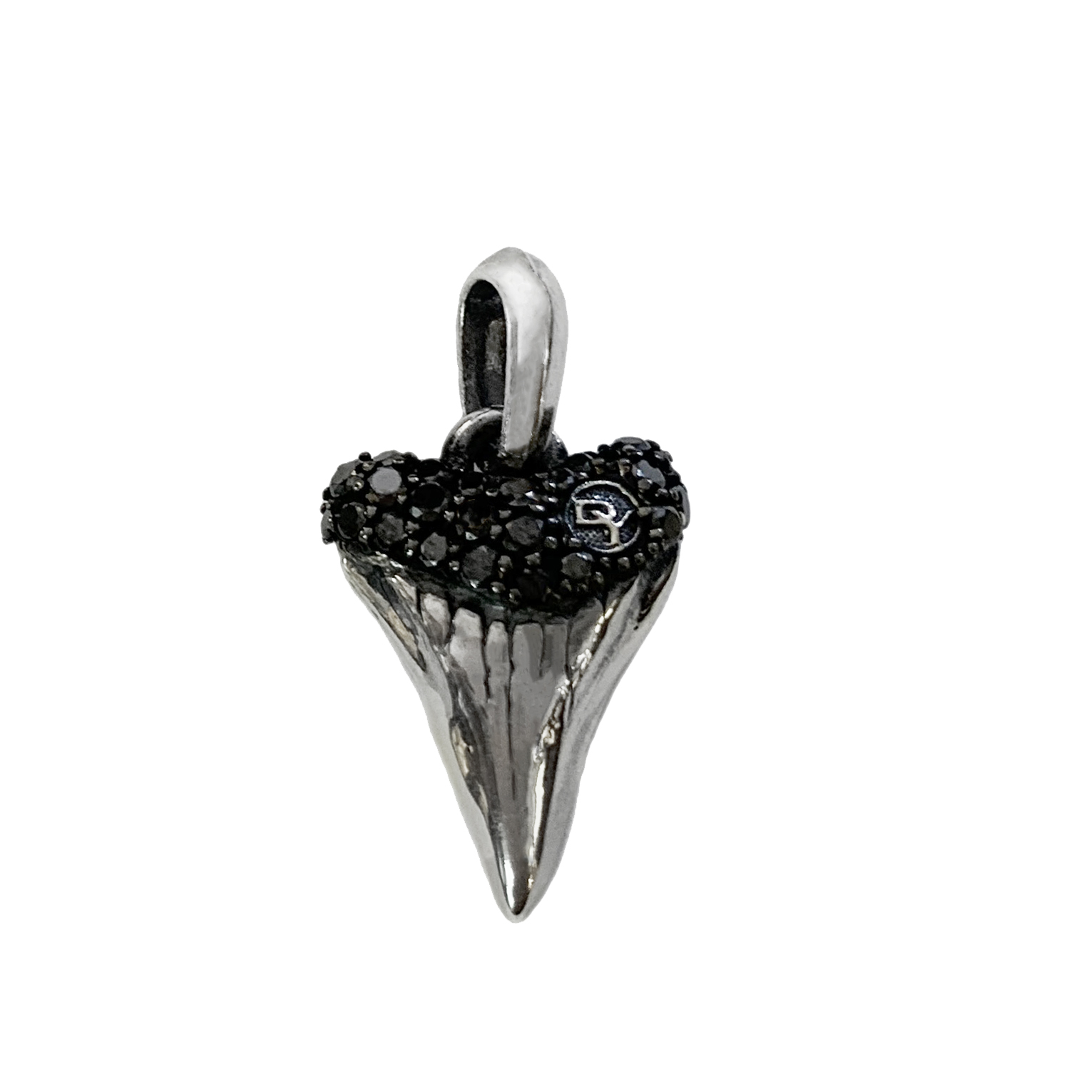 David yurman shark tooth pendant deals