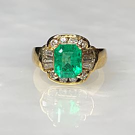 14K Yellow Gold Emerald Cut Emerald Diamond Ring