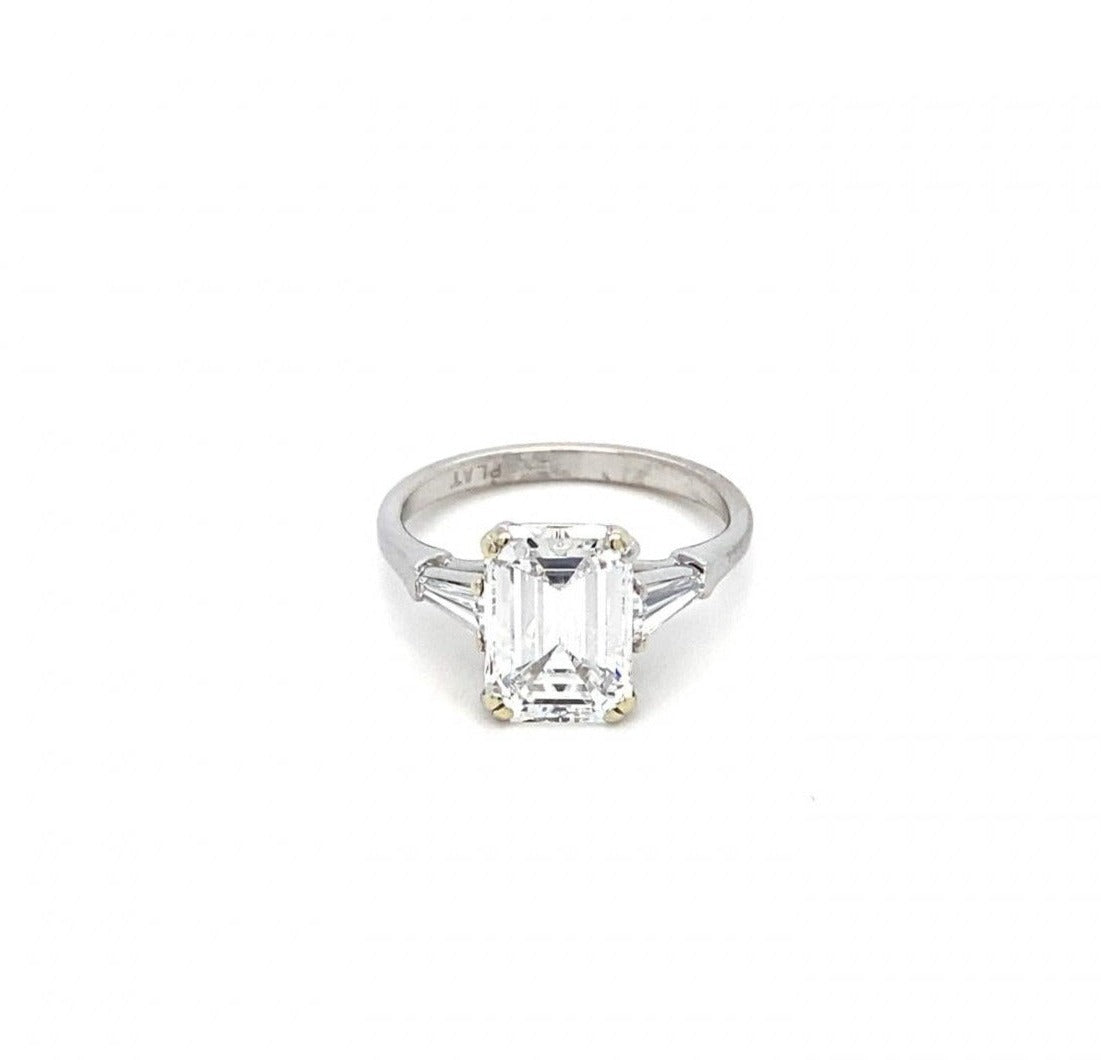 Second hand baguette diamond rings discount